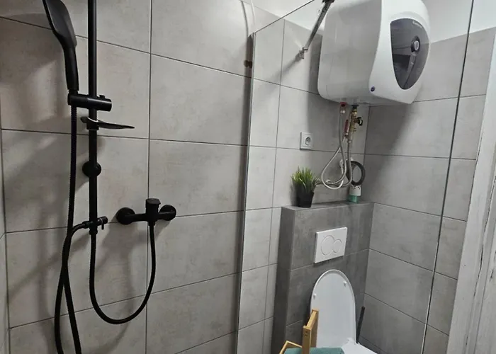 Apartament U Mravence Stary Petrin